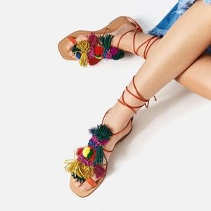 ZARA pom pom sandal Size 38 (8)